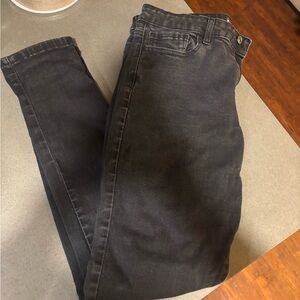 Women’s Black Skinny Jeans